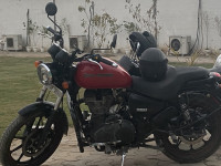 Red Royal Enfield Thunderbird X 350