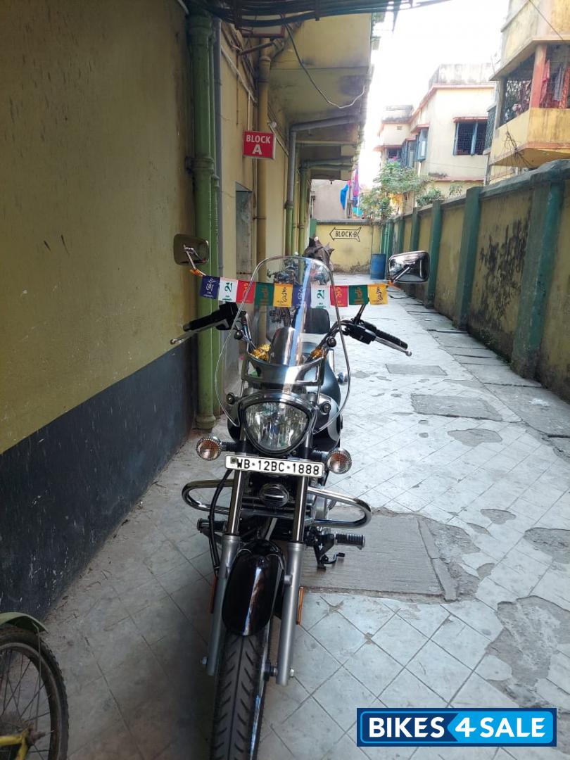 Bajaj Avenger Cruise 220 BS6 Bajaj Avenger Cruise 220 BS6