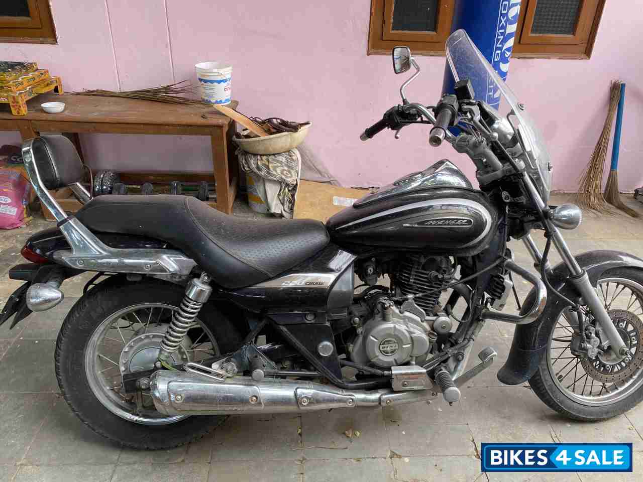 Bajaj Avenger Cruise 220