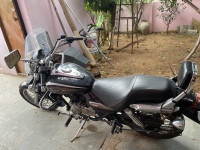 Bajaj Avenger Cruise 220