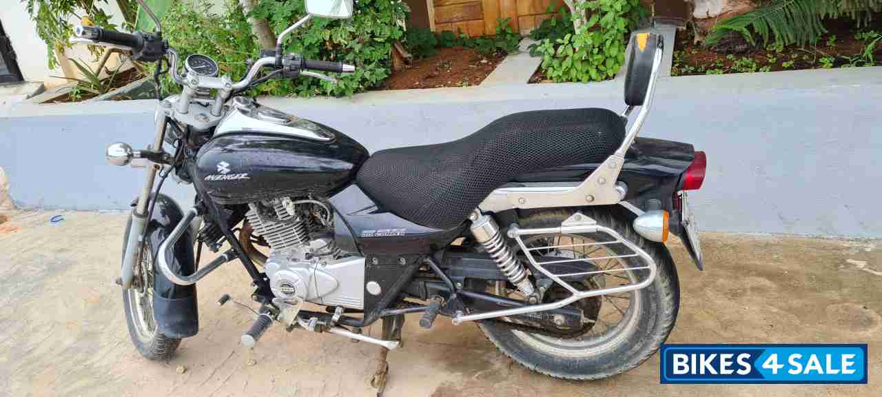 Bajaj Avenger Cruise 220
