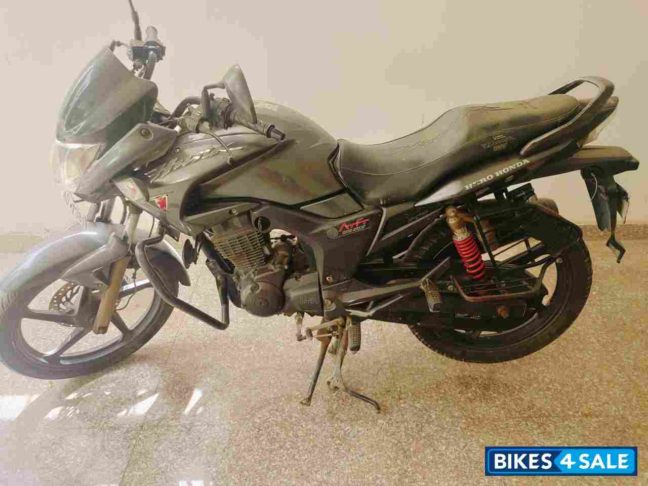 Grey Hero Hunk Grey Hero Hunk