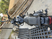 Bajaj Avenger 180 DTS-i