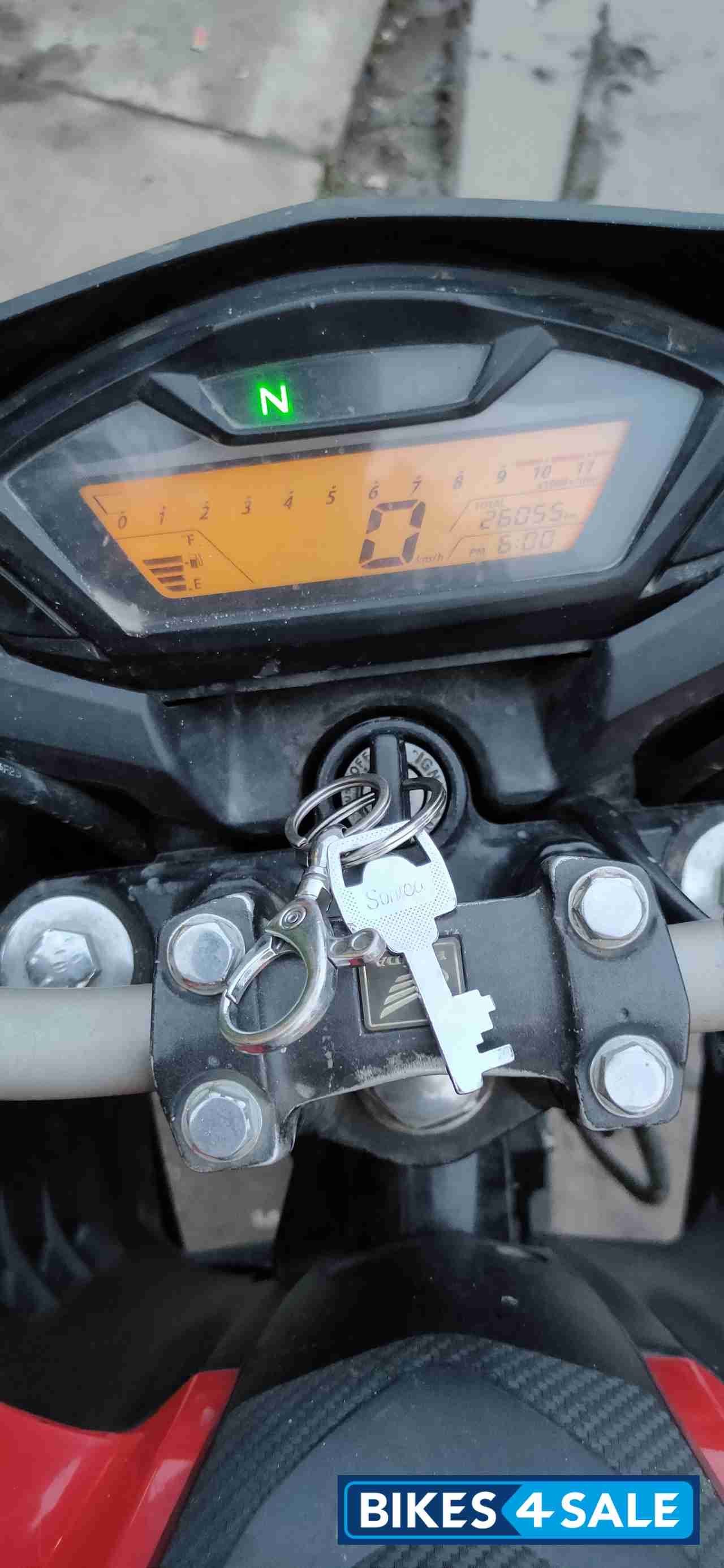 Honda CB Hornet 160R