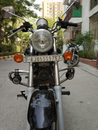Bajaj Avenger 220 DTS-i