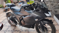 Matt Black Suzuki Gixxer SF 250