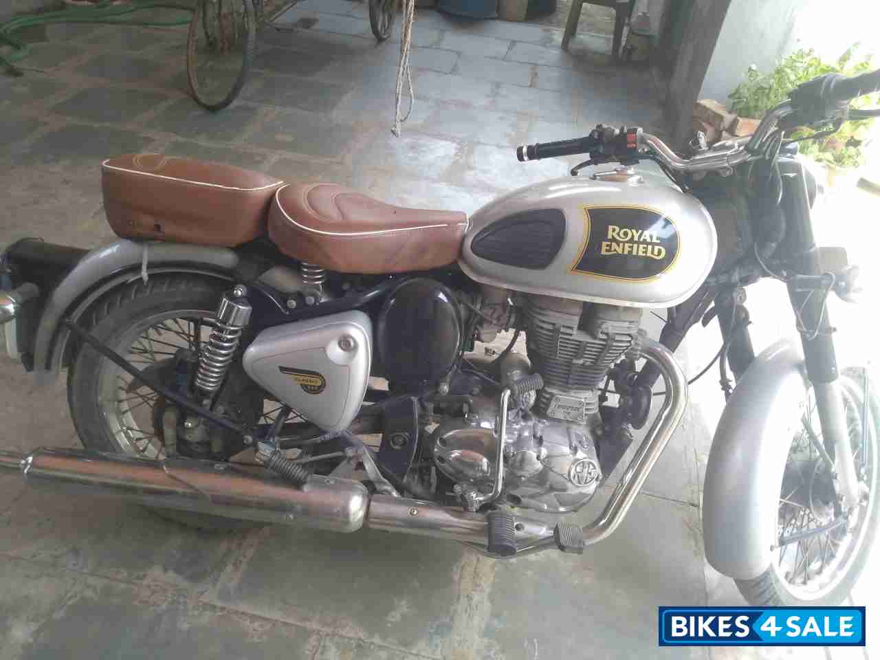 Royal Enfield Classic 350 BS VI