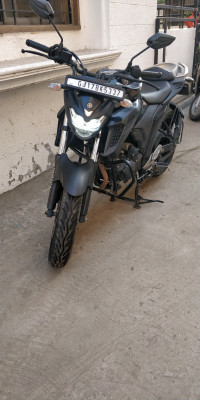 Yamaha FZ25