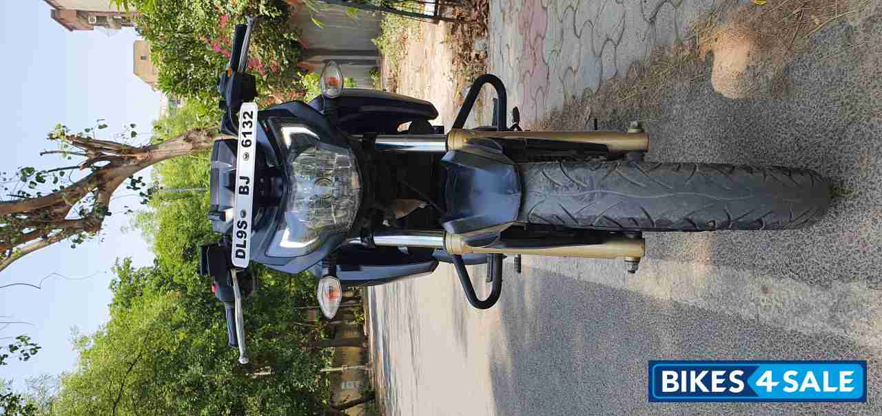 TVS Apache RTR 200 4V