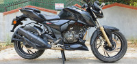 TVS Apache RTR 200 4V