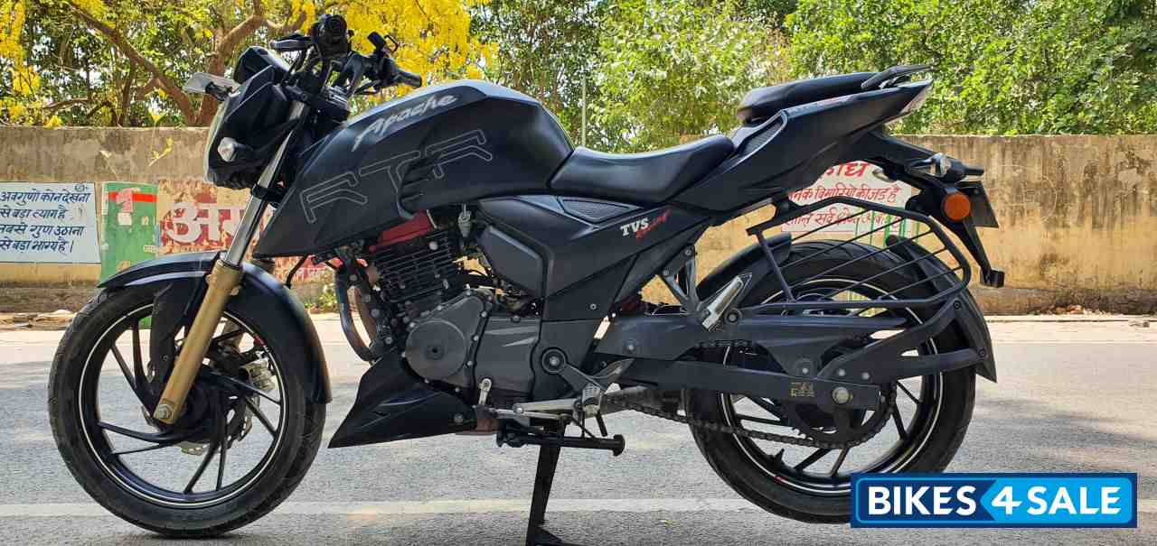 TVS Apache RTR 200 4V