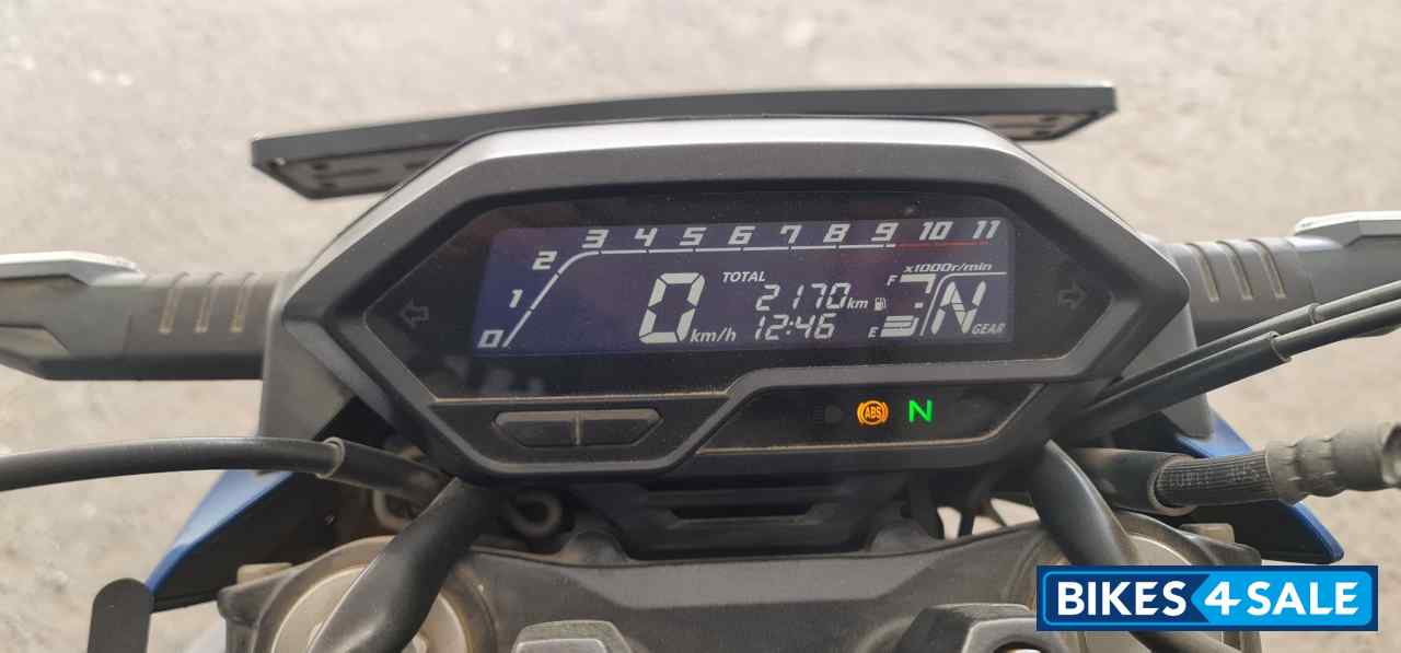 Blue Honda Hornet 2.0