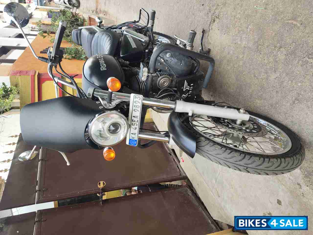 Royal Enfield Thunderbird 350