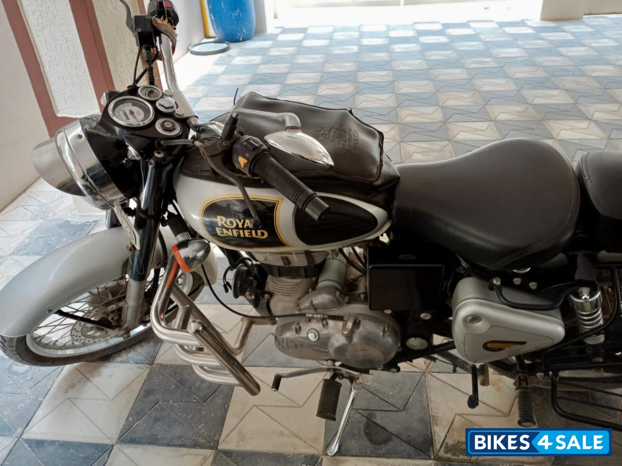 Royal Enfield Classic 350 Royal Enfield Classic 350