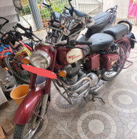 Royal Enfield Classic 350