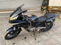 Black Bajaj Pulsar 220 DTSFi