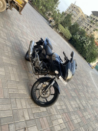 Black Bajaj Pulsar 220 DTSFi