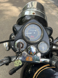 Royal Enfield Bullet Standard 350