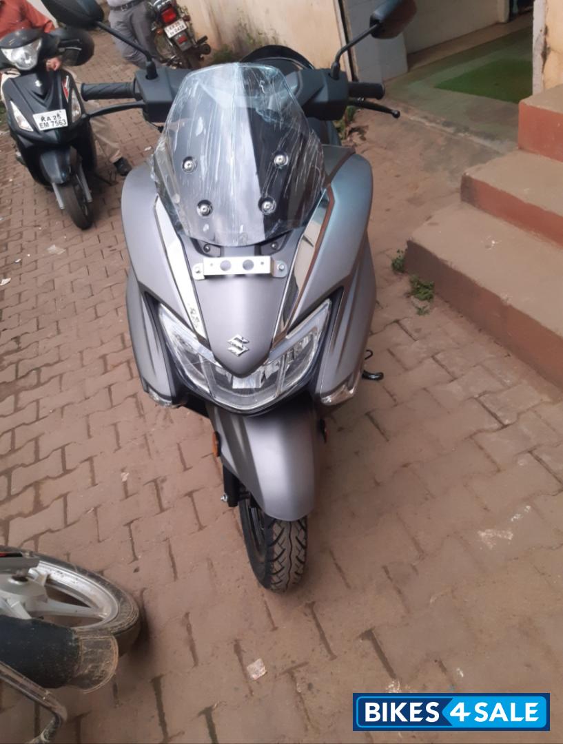 Suzuki Burgman Street