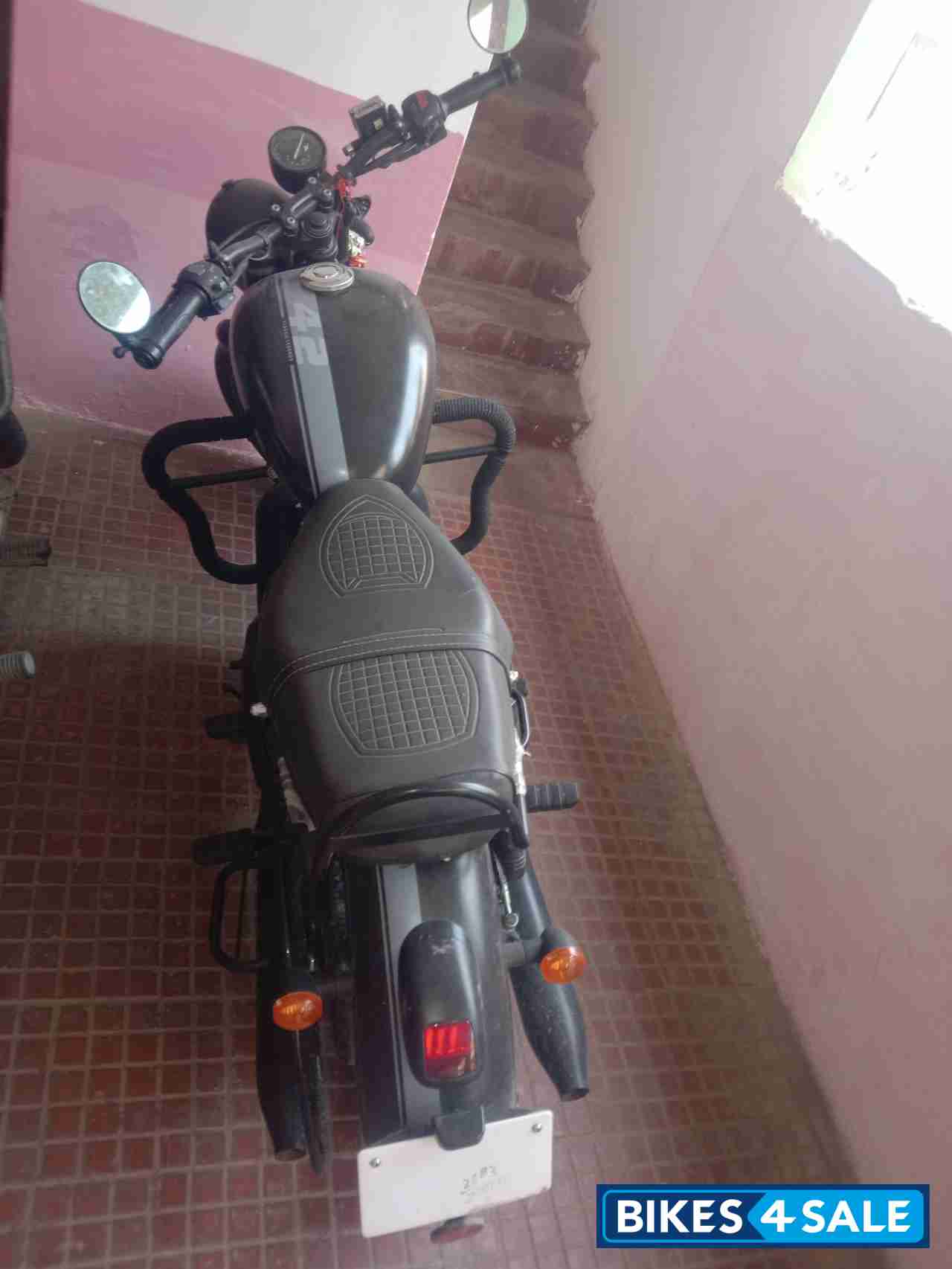 Jawa 42 Dual Channel ABS AllStar Black