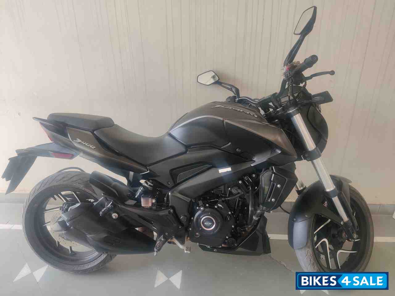 Bajaj Dominar 400 ABS BS6