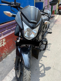 Black Honda Unicorn Dazzler