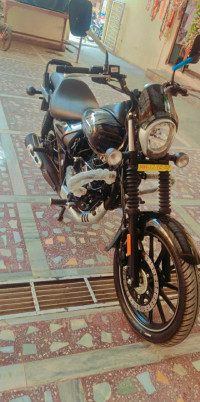 Bajaj Avenger Street 160 BS6 2021 Model