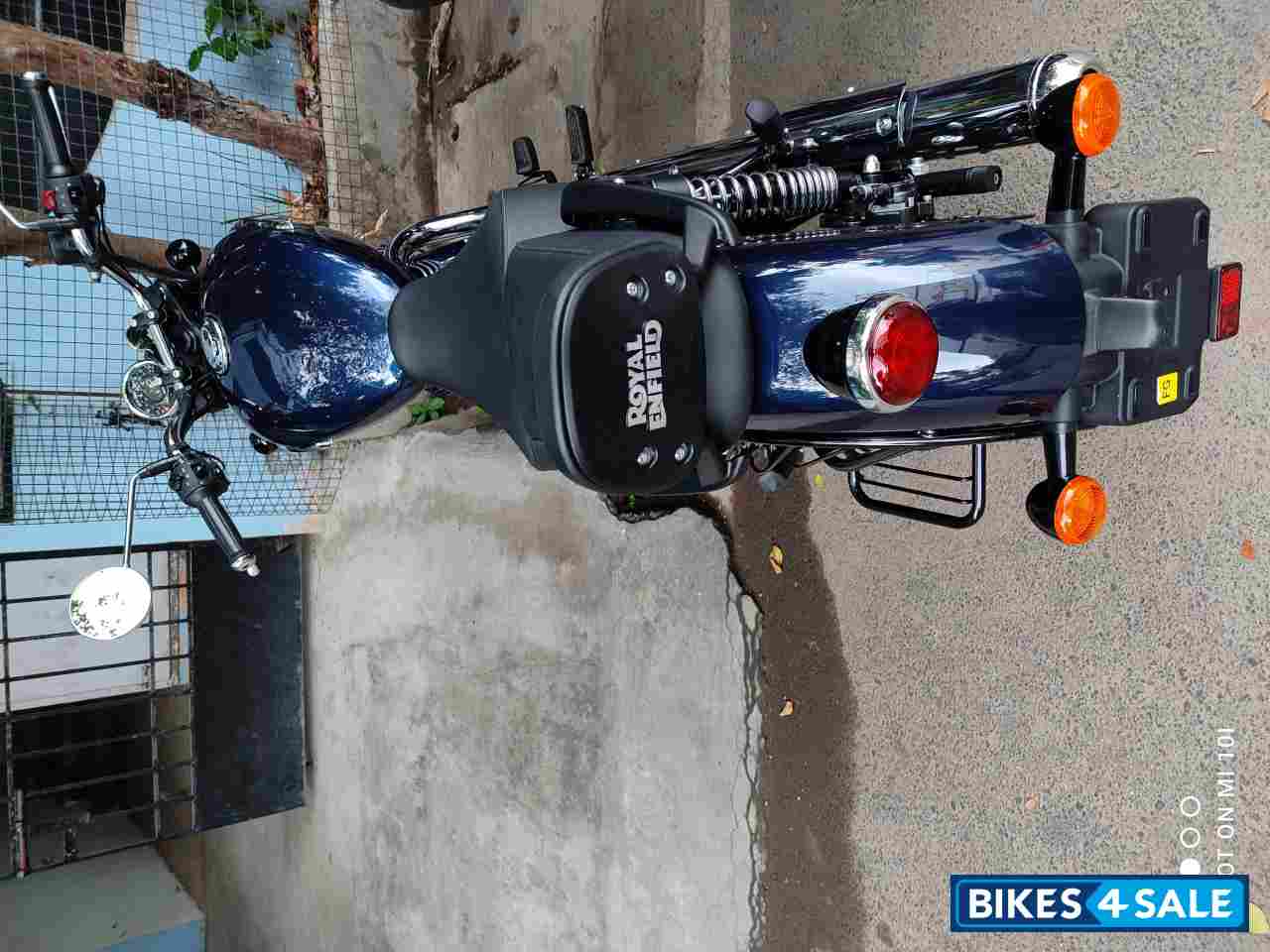 Blue Royal Enfield Meteor 350 Stellar