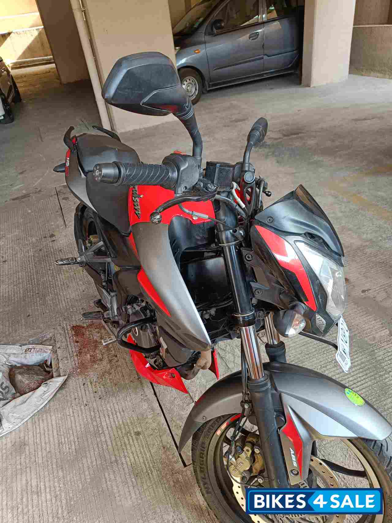 Bajaj Pulsar 200 NS ABS