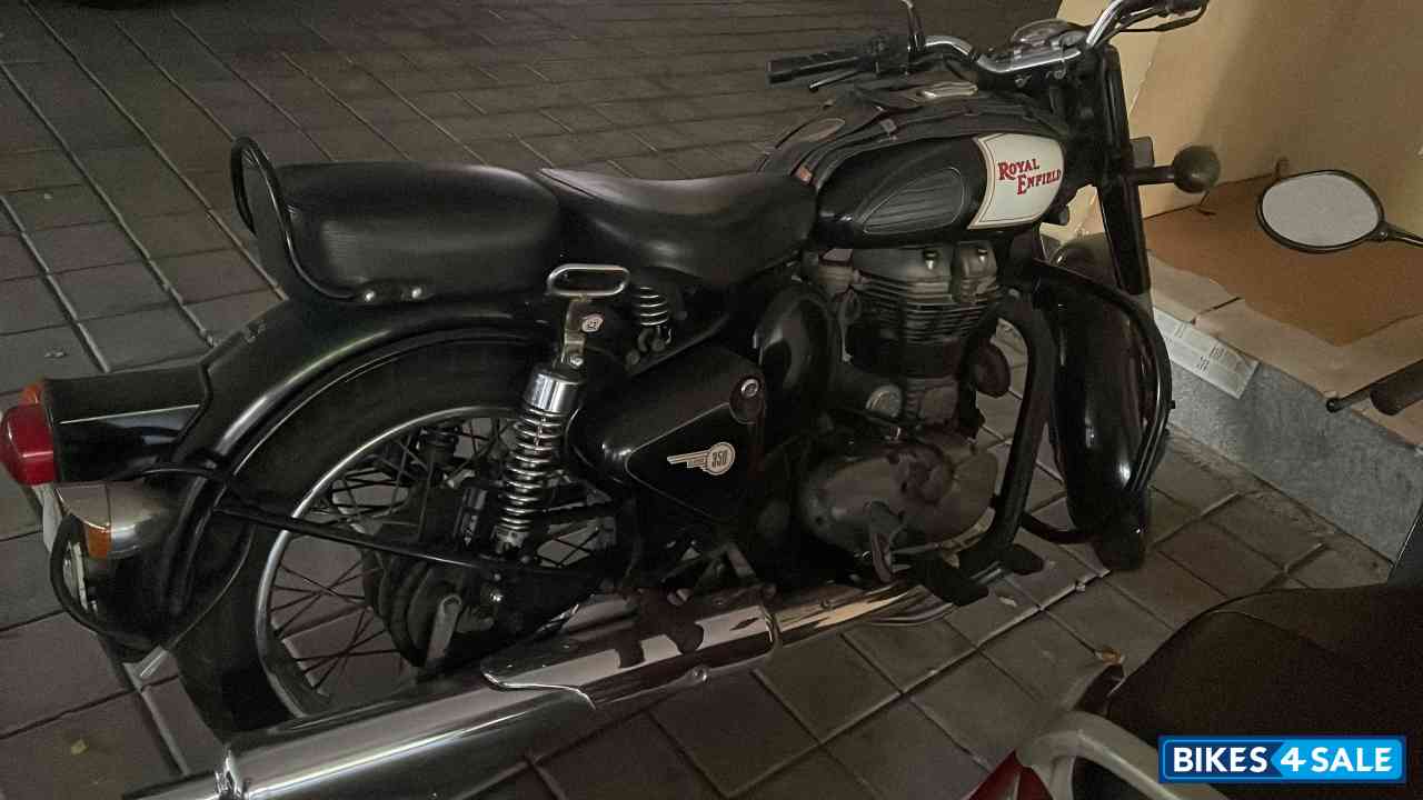 Royal Enfield Classic 350