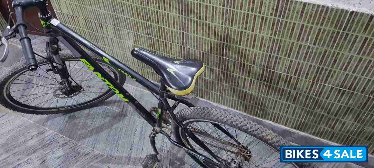 Green And Black Dsg USA Fantom Green And Black Dsg USA Fantom