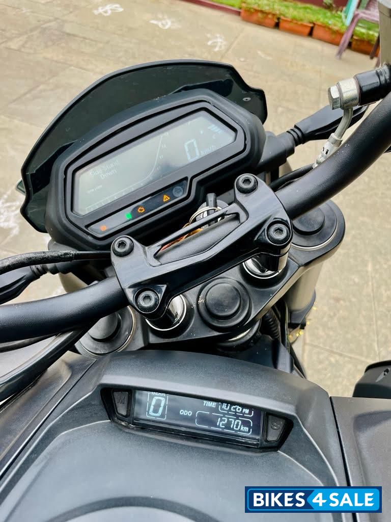 Charcoal Black Bajaj Dominar 400 ABS BS6