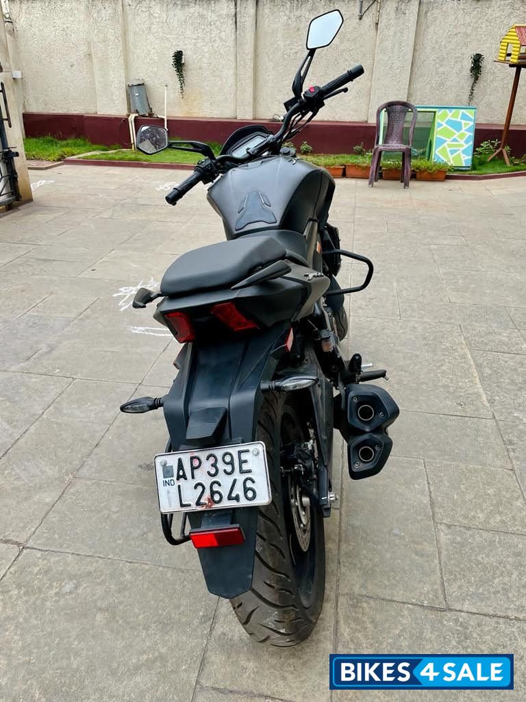 Charcoal Black Bajaj Dominar 400 ABS BS6