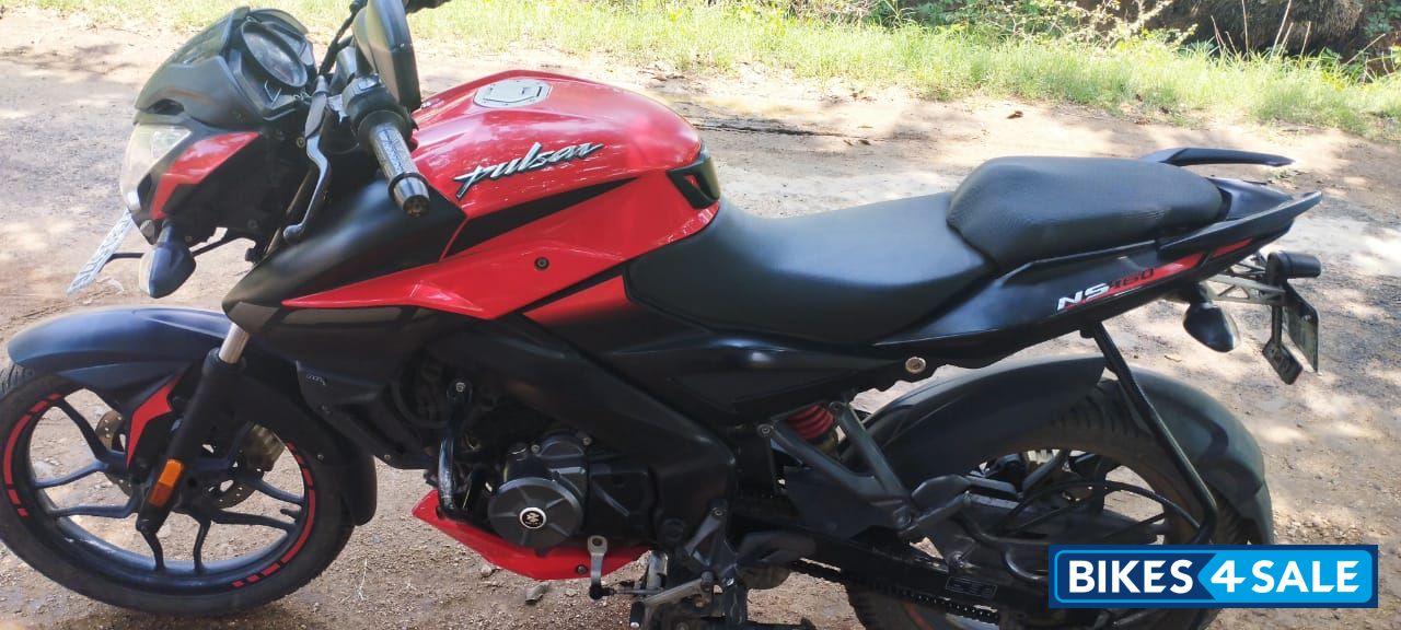 Bajaj Pulsar NS 160 BS6