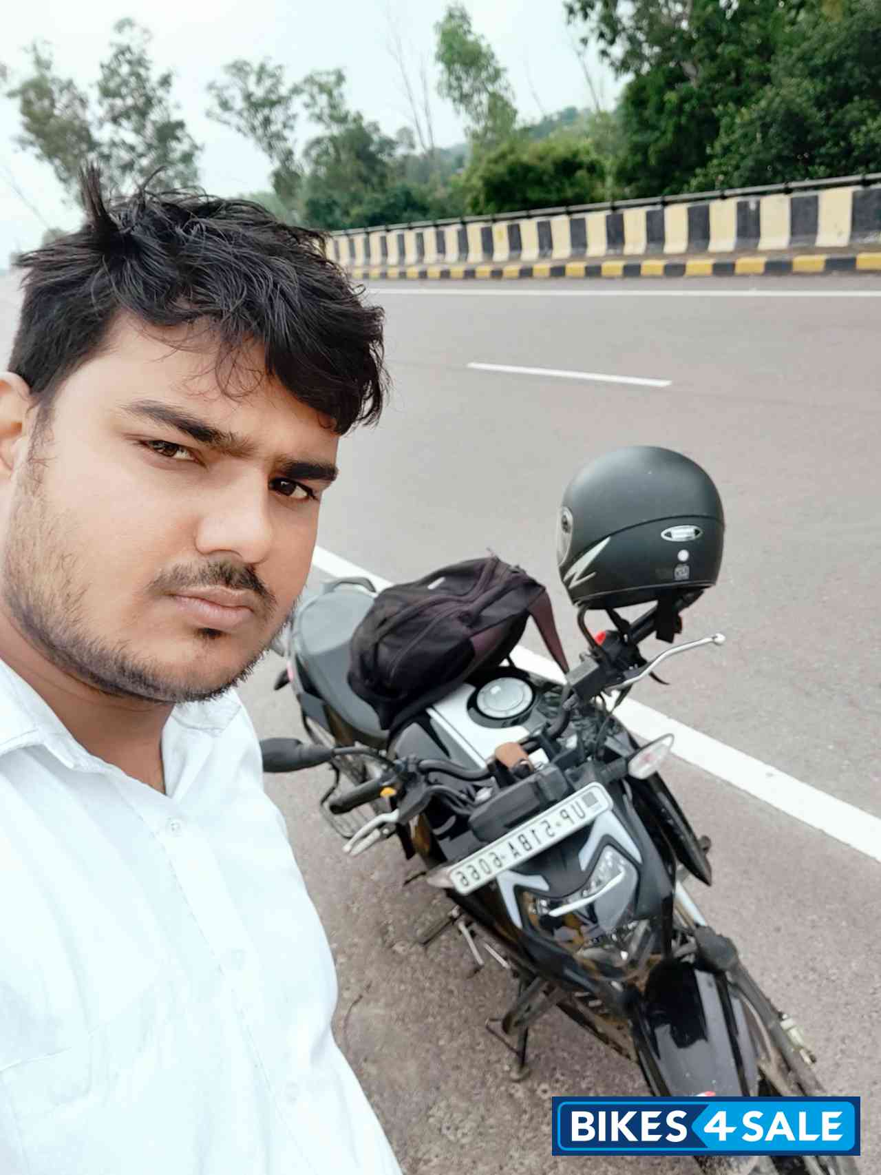 TVS Apache RTR 160 4V BS6