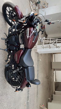 Royal Enfield Meteor 350 Stellar