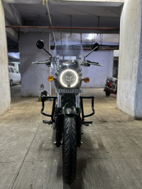 Matte Black Royal Enfield Meteor 350 Stellar