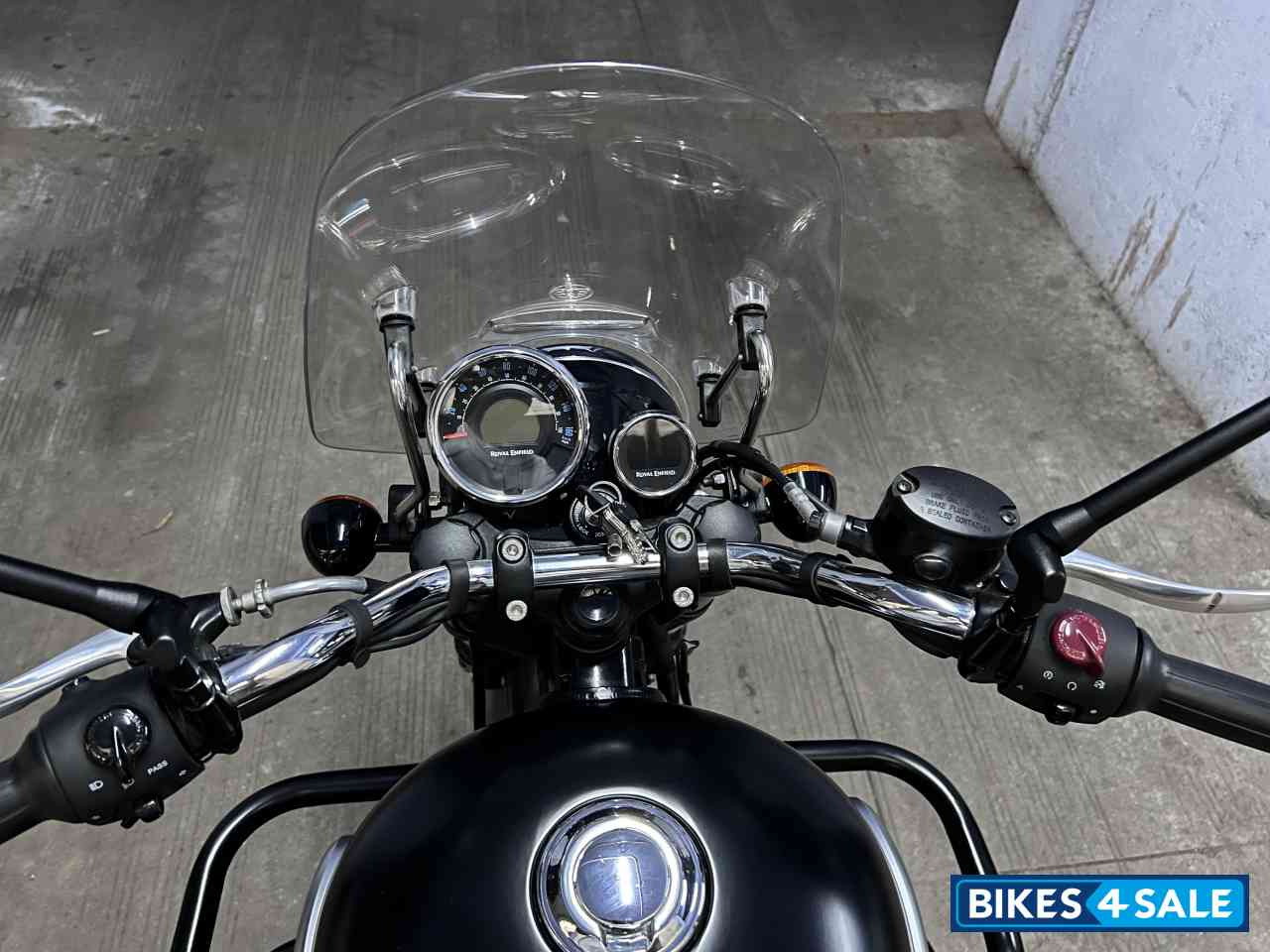 Matte Black Royal Enfield Meteor 350 Stellar Matte Black Royal Enfield Meteor 350 Stellar