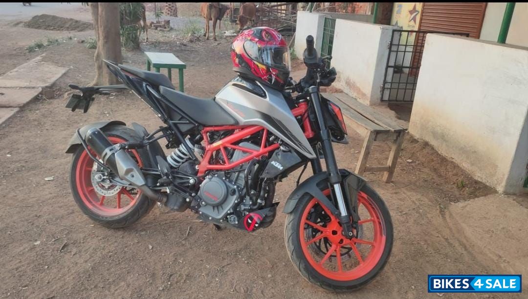 KTM Duke 390 BS6 KTM Duke 390 BS6