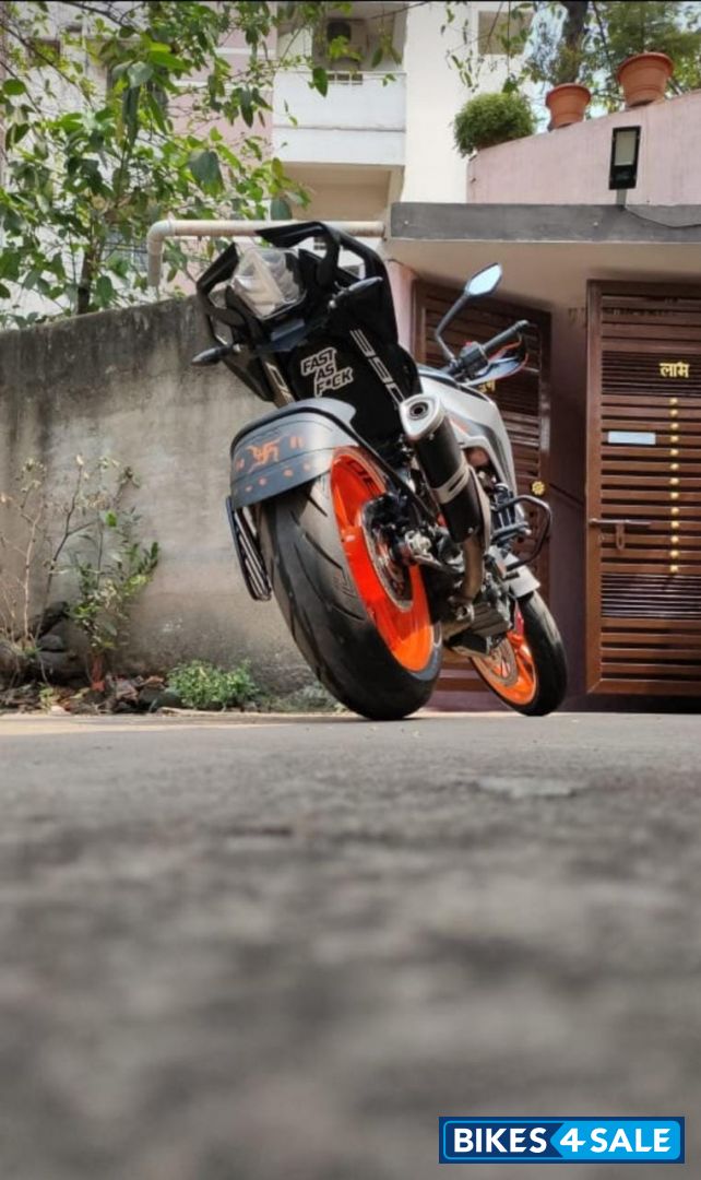 KTM Duke 390 BS6 KTM Duke 390 BS6