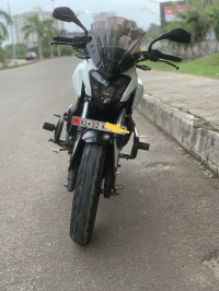 Bajaj Dominar 400
