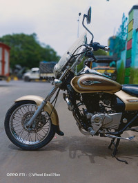 Bajaj Avenger Cruise 220