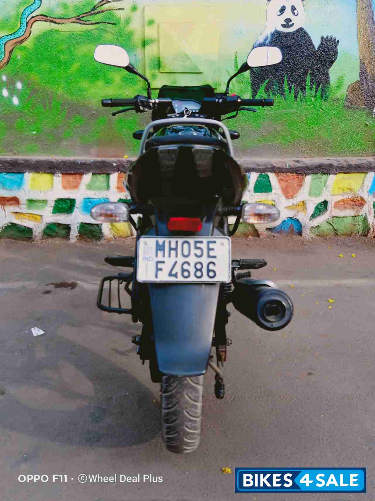 Bajaj Pulsar 125 Neon