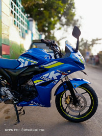 Suzuki Gixxer SF Fi