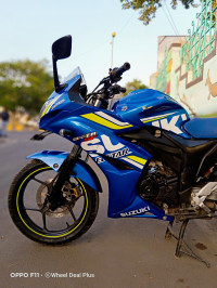 Suzuki Gixxer SF Fi