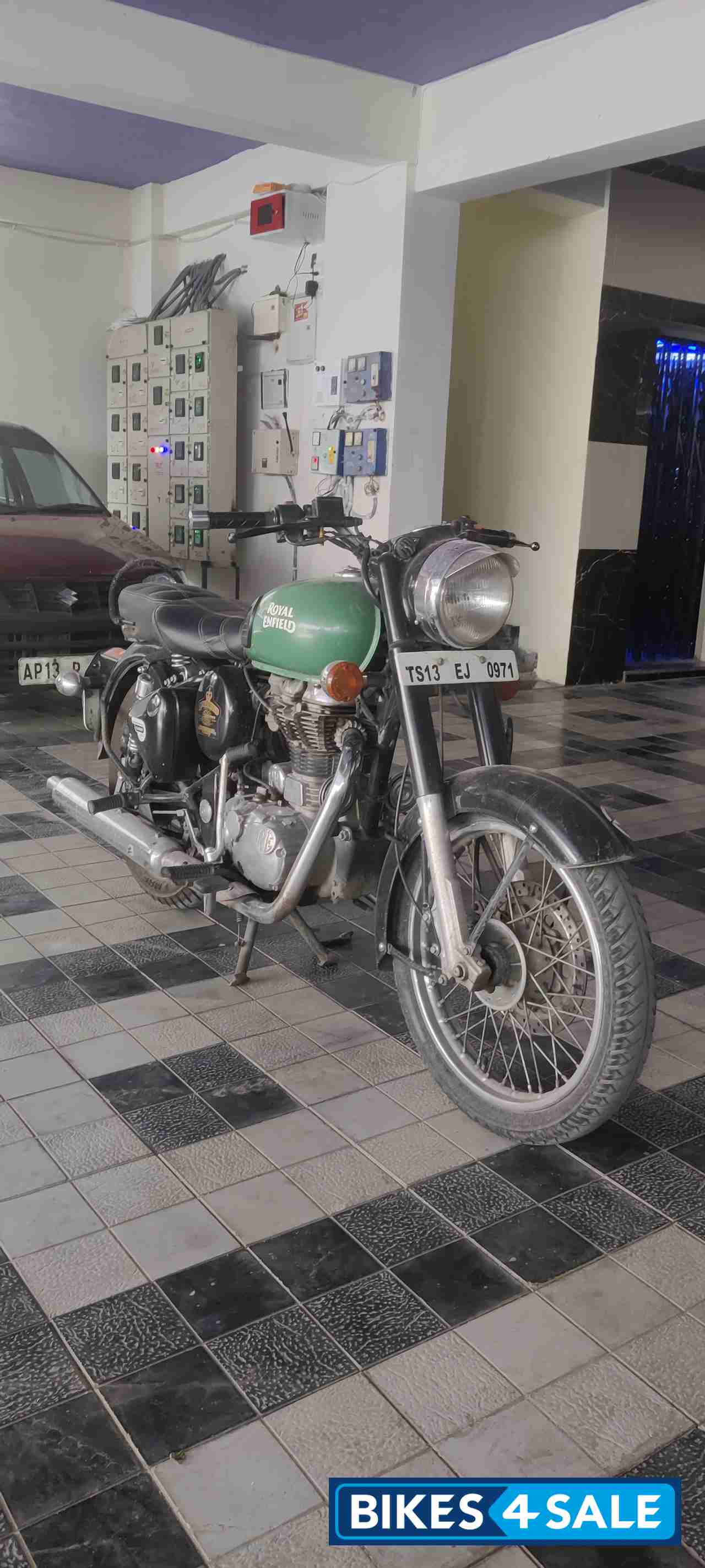 Royal Enfield Classic 350 Redditch Green Royal Enfield Classic 350 Redditch Green