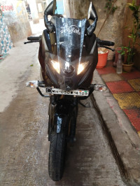 Bajaj Pulsar 220F
