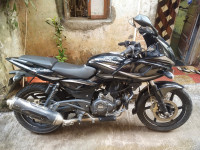Bajaj Pulsar 220F