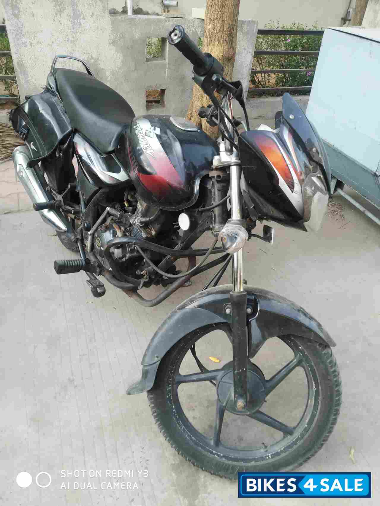 Bajaj Discover 100 DTS-Si