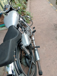 Royal Enfield Bullet 350 Twinspark